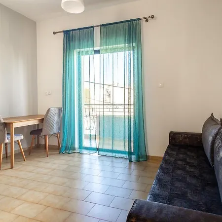 아파트 Delight La *